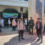 Babinsa Gianyar Kawal Pelepasan Jemaah Haji, Wujudkan Rasa Aman bagi Calon Tamu Allah