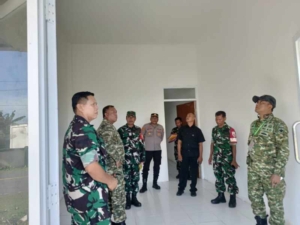 Sinergi TNI-Polri dan Aparat Desa dalam Peninjauan KDKMP Desa Senayan oleh Tim Wasrik Kodam
