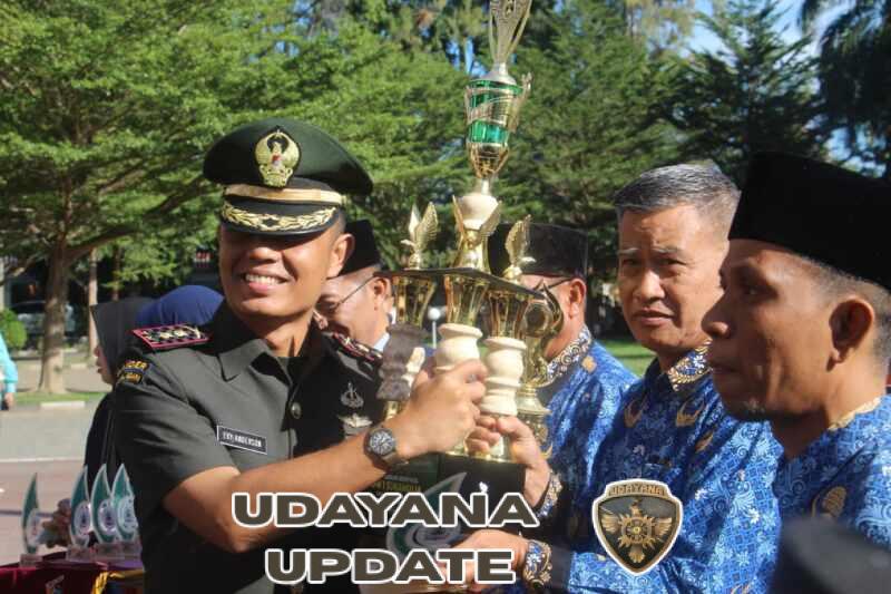 Dandim 1615/Lotim Hadiri Upacara Hardiknas 2026 di Selong