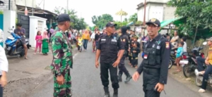 Babinsa Manggelewa Intensifkan Monitoring Wilayah Demi Keamanan Desa