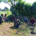 Babinsa Kampasi Meci Perkuat Silaturahmi dengan Petani Tembakau