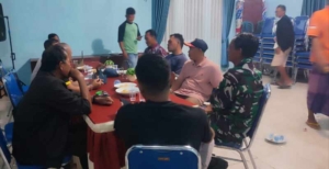 Patroli Malam Koramil 1628-03/Seteluk Perkuat Keamanan Lingkungan