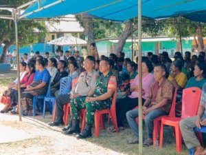 Wujud Kepedulian Pendidikan, Babinsa Pahunga Lodu Hadiri Kelulusan Siswa