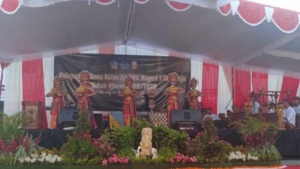 Kehadiran Babinsa Warnai Momen Haru Pelepasan 534 Siswa SMK Negeri 1 Singaraja