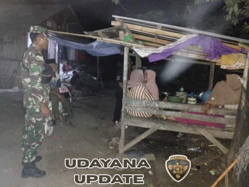 Koramil 1614-04/Kilo Perkuat Keamanan Lingkungan Lewat Patroli Ronda Malam di Desa Taropo