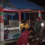 Kongkow Bersama Warga, Cara Humanis Babinsa Anamina Ciptakan Wilayah Aman dan Kondusif