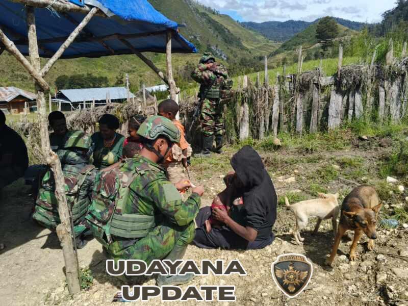 Wujud Bakti di Garis Depan: Satgas Pamtas RI-PNG Mobile Yonif 742/SWY Tebarkan Senyum Sehat di Wunabunggu