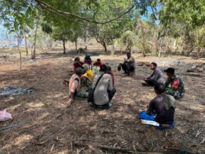 Babinsa Koramil Nagawutung Imbau Warga Jaga Ketertiban Lingkungan