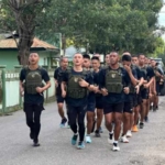 Yonarmed 12 Kostrad Tingkatkan Ketahanan Fisik Prajurit Lewat Lari Bodyvest di Atambua
